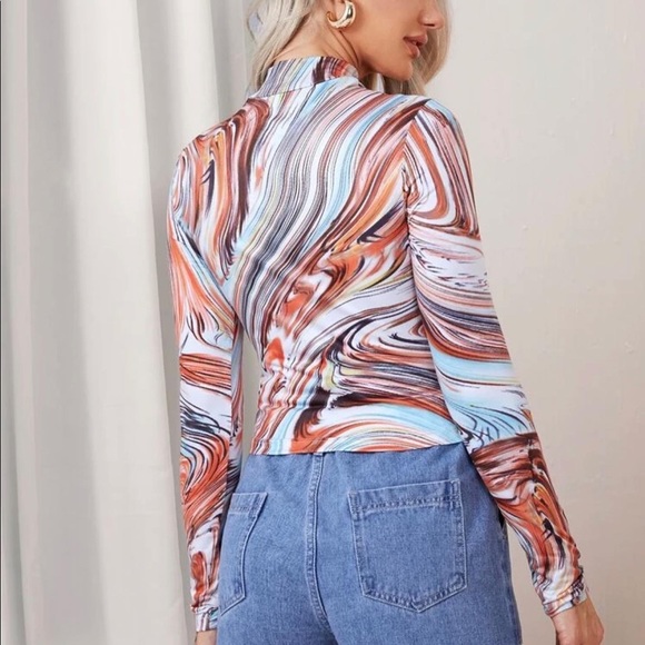 SHEIN Mock-neck Marble Fitted Tee - Picture 2 of 8